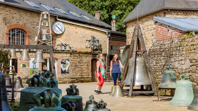 Fonderie De Cloches Cour Anibas Photography