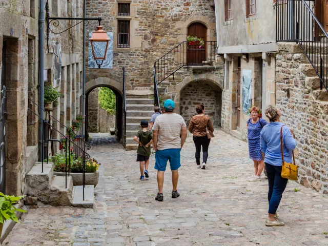 Villedieu | Cour du Foyer
