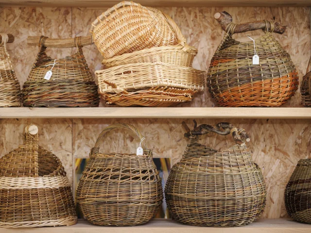 Ambachtslieden 15 04 52